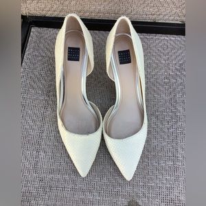 Zapatos para mujer color crema